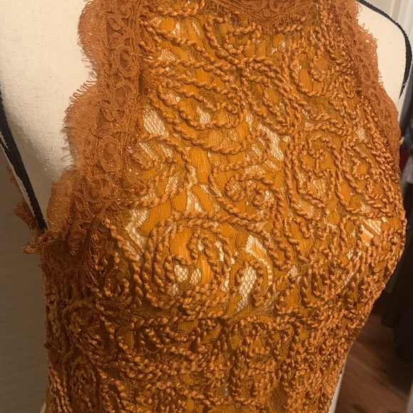 Zara burnt orange lace sleeveless top - Picture 4 of 5